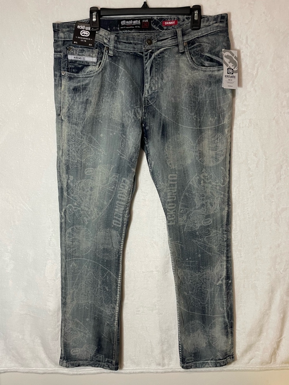 Men’s Ecko Unlimited Skinny Graphic Crystal Washed Jeans